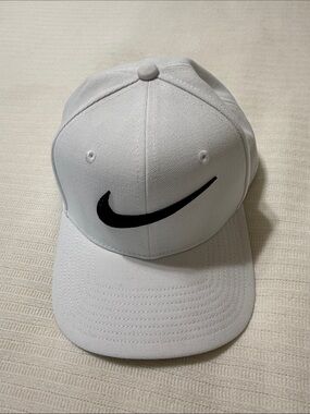 Nike White and Black Swoosh Baseball Cap